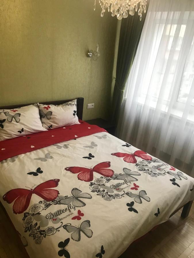 Апартаменты Ботанический Сад Kijów Zewnętrze zdjęcie